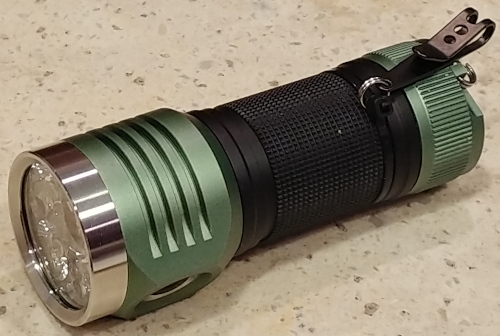 Emisar D4SV2 (green and black with ss bezel)